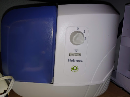 Thrift Store «Laurel Thrift Shop», reviews and photos, 123 E Main St, Tuckerton, NJ 08087, USA