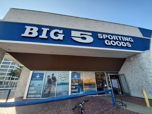 Sporting Goods Store «Big 5 Sporting Goods - Wilshire», reviews and photos, 6601 Wilshire Blvd, Los Angeles, CA 90048, USA