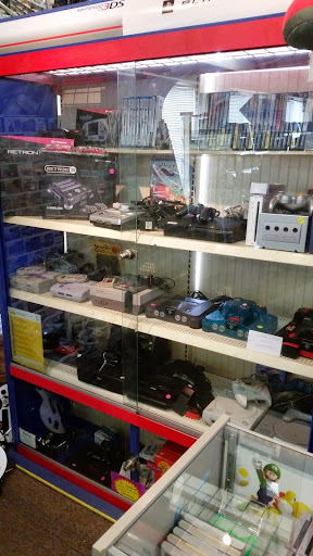 Video Game Store «Dustys Oldies and Goodies», reviews and photos, 8728 Co Rd 2301, Youngstown, FL 32466, USA
