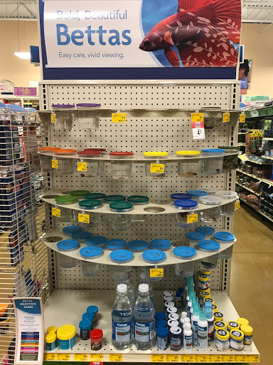 Pet Supply Store «PetSmart», reviews and photos, 131 Town Center Rd, King of Prussia, PA 19406, USA