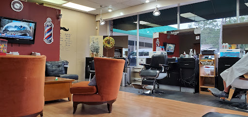 Barber Shop «Upper Cuts By Maggie - Barber Shop», reviews and photos, 1412 Baytree Rd, Valdosta, GA 31602, USA