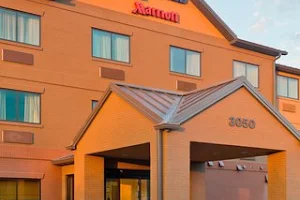 Fairfield Inn & Suites by Marriott Lexington Keeneland Airport image