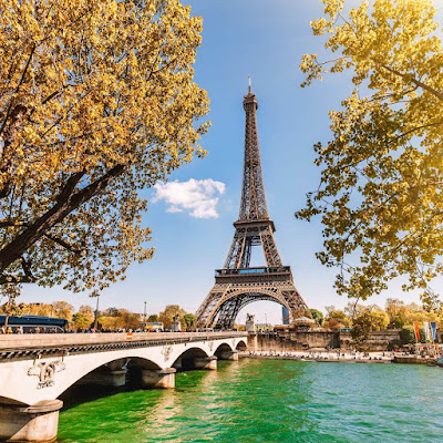 Prêt à voyager à Paris