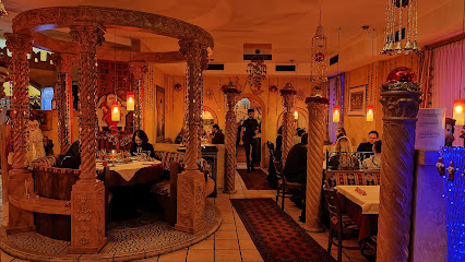 Indian Restaurant Taj Mahal