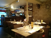 Atmosphère du Restaurant français Le Villaret à Paris - n°14