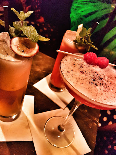 Vintage Cocktail Club