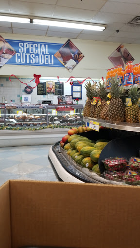 Grocery Store «Extra Supermarket», reviews and photos, 719 Irvington Ave, Maplewood, NJ 07040, USA