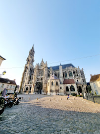 Cathédrale Notre-Dame de Senlis - Paroisse Saint Rieul du Restaurant français Le Scaramouche à Senlis - n°5