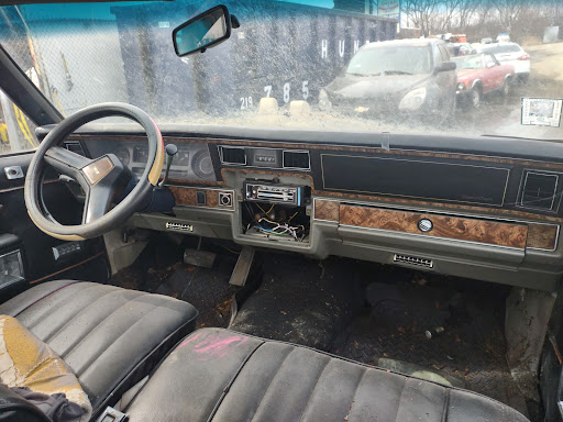 Used Car Dealer «Advance Auto Mart», reviews and photos, 5400 W North Ave, Chicago, IL 60639, USA