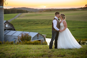 Longacre Farm Weddings image