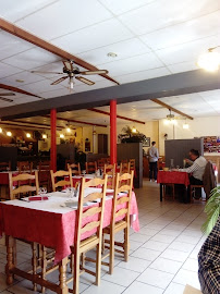 Atmosphère du Restaurant français La Guinguette à Armentières - n°6