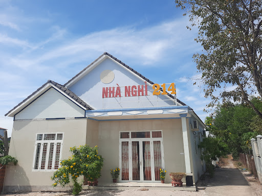 NHÀ NGHỈ 214 (khách sạn)