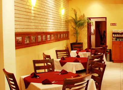 Olives Fusion Restaurant - San Luis Sur 76, Centro, 63000 Tepic, Nay., Mexico