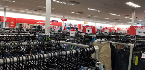 Outlet Store «VF Outlet», reviews and photos, 709 PA-113, Souderton, PA 18964, USA