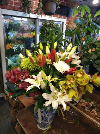 Florist «Sunshine Florist Inc.», reviews and photos, 946 1st Avenue, New York, NY 10022, USA