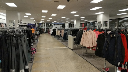 Department Store «Nordstrom Rack Downtown DC», reviews and photos, 1800 L St NW, Washington, DC 20036, USA