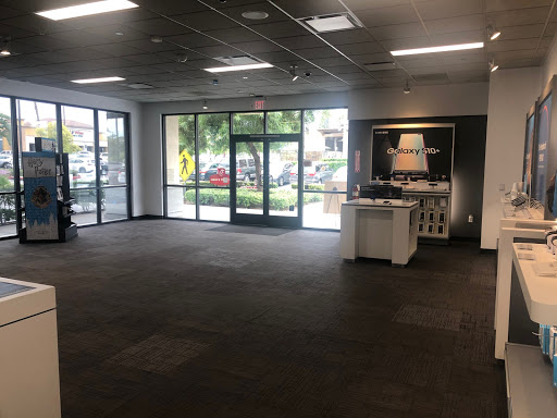 Cell Phone Store «AT&T», reviews and photos, 1643 E Imperial Hwy, Brea, CA 92821, USA