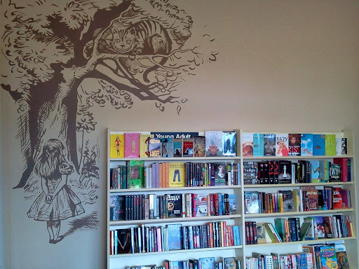 Book Store «Between the Covers», reviews and photos, 12330 James St #55b, Holland, MI 49424, USA