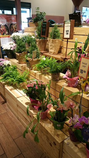 Grocery Store «The Fresh Market», reviews and photos, 1805 Rudy Ln, Louisville, KY 40207, USA