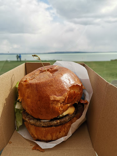 Nyitvatartás: Rév Büfé - Lángos és Hamburger, Gofri, Restaurant