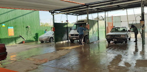 Lavadero car wash deluxe