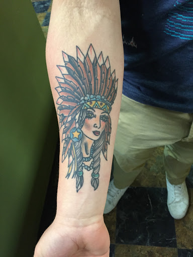 Tattoo Shop «Black Eagle Tattoo», reviews and photos, 5044 S Yakima Ave A, Tacoma, WA 98408, USA