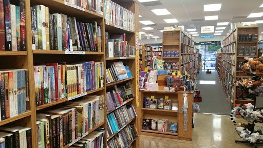 Book Store «Half Price Books», reviews and photos, 713 Harwood Rd, Bedford, TX 76021, USA
