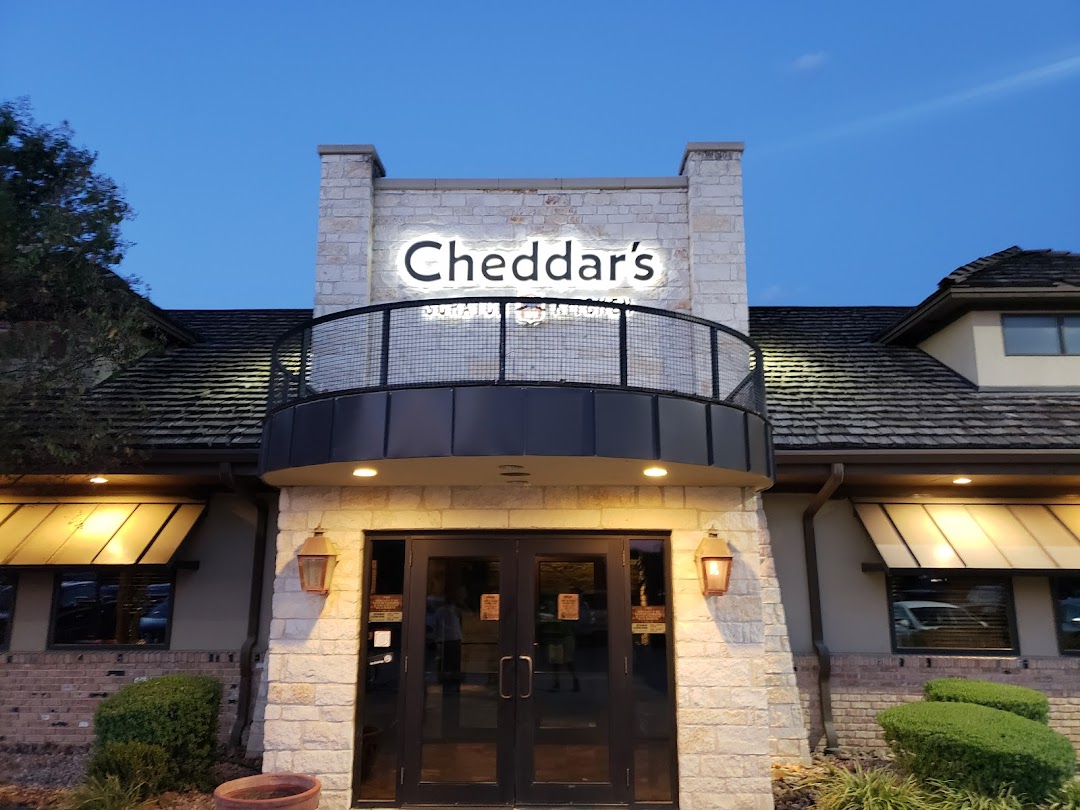 Cheddars Scratch Kitchen