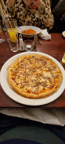 Reviews of Pizzeria Santana in Newcastle upon Tyne - Pizza