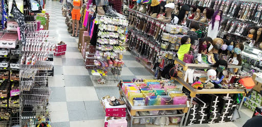 Beauty Supply Store «Victoria Beauty Supply», reviews and photos, 430 W North Ave, Milwaukee, WI 53212, USA
