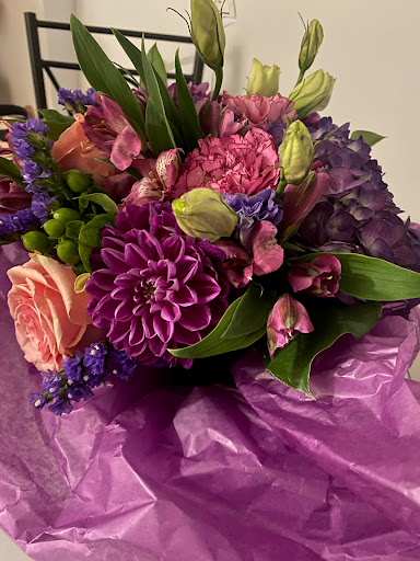 Florist «Avenue J Florist», reviews and photos, 1502 Avenue J, Brooklyn, NY 11230, USA