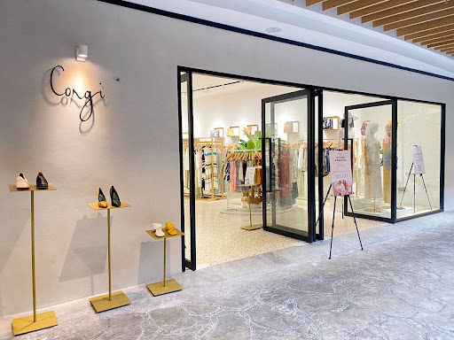 Stores to buy women's clothing Kualalumpur