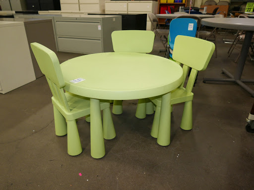 Used Office Furniture Store «TR Trading Company», reviews and photos, 15604 S Broadway, Gardena, CA 90248, USA