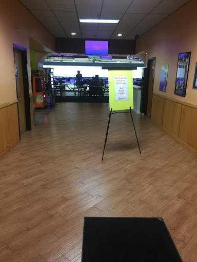 Bowling Alley «Bowland», reviews and photos, 42 Mid Cape Terrace, Cape Coral, FL 33991, USA