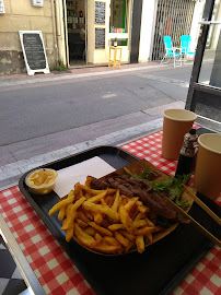 Plats et boissons du Restaurant de hamburgers Chez Bodus Avignon - n°12