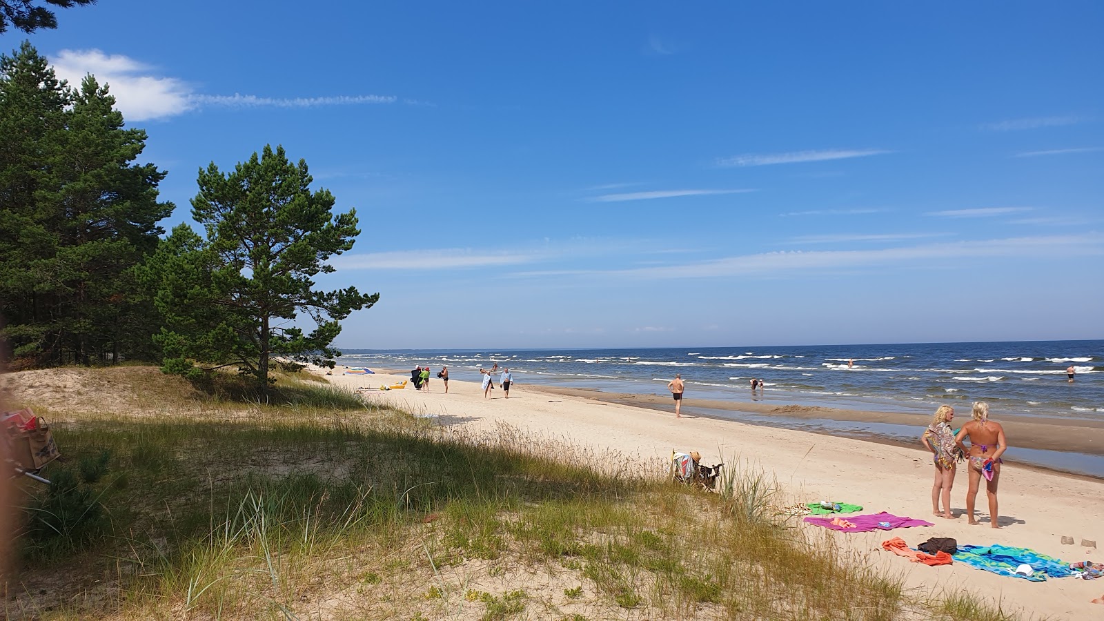 Balta kapa beach的照片 带有长直海岸