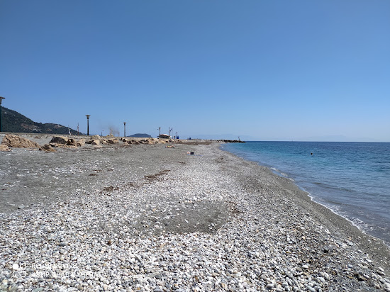 Loutraki beach