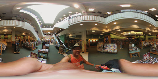 Book Store «Barnes & Noble», reviews and photos, 210 Americana Way, Glendale, CA 91210, USA