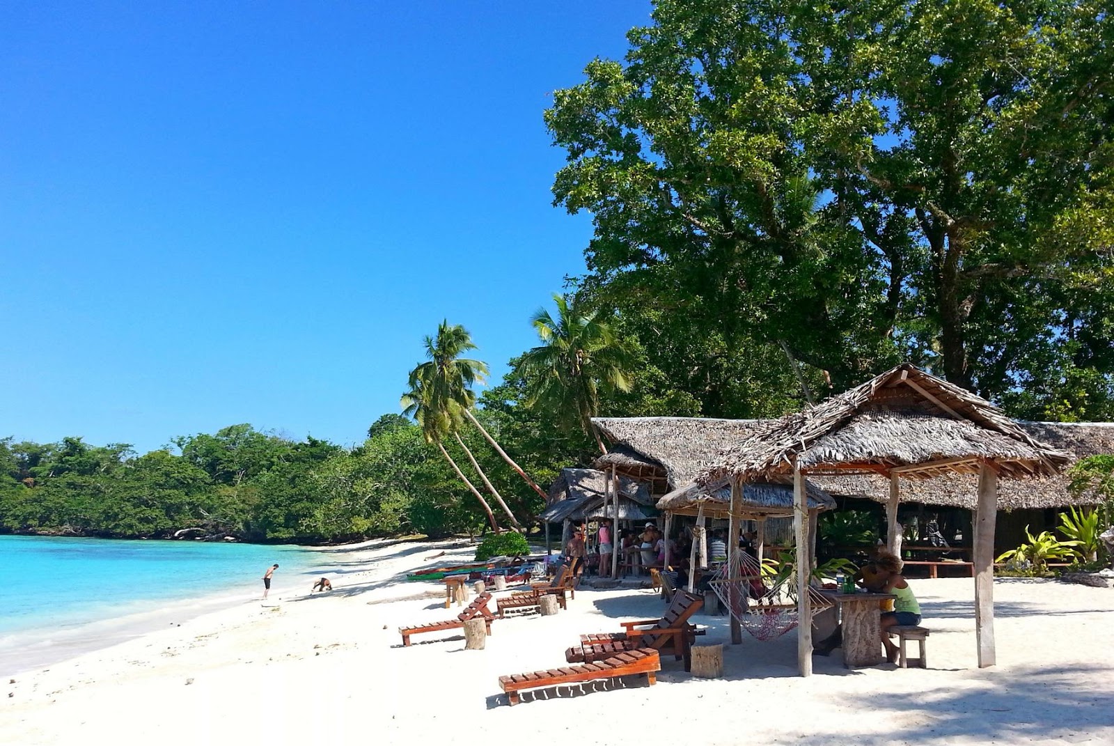 Foto van Port Olry Beach met ruim strand