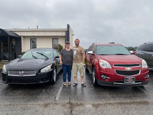 Used Car Dealer «Unlimited Motors», reviews and photos, 17317 Westfield Park Rd, Westfield, IN 46074, USA