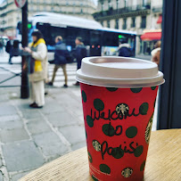 Plats et boissons du Restaurant servant le petit-déjeuner Starbucks à Paris - n°9