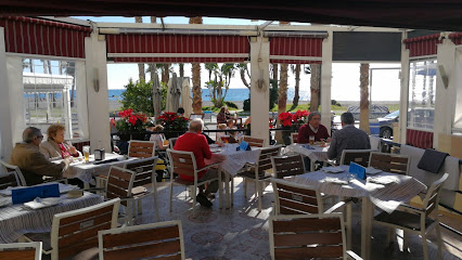 Bar Restaurante La Tralla - C. Manila, nº10, 18690 Almuñécar, Granada, Spain