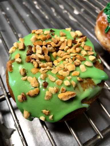 Donut Shop «Yummy Donuts & Croissants», reviews and photos, 13439 Osborne St # 12, Arleta, CA 91331, USA