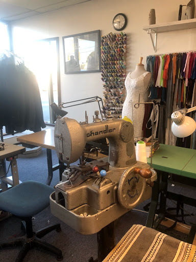 Tailor «Top Notch Tailors & Dry Cleaning», reviews and photos, 113 Power Rd, Pawtucket, RI 02860, USA