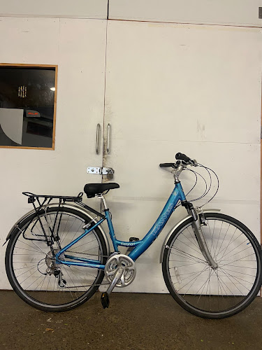 Billy's Bike Exchange - Bicycle store