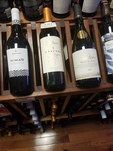 Liquor Store «Nostrand Wines & Liquors», reviews and photos, 549 Nostrand Ave, Brooklyn, NY 11216, USA