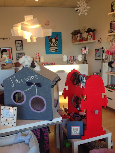 Pet Supply Store «Woof Woof Puppies & Boutique», reviews and photos, 29555 Northwestern Hwy, Southfield, MI 48034, USA