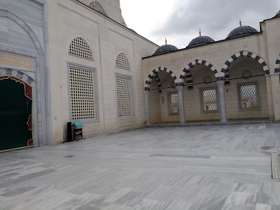 Kayaşehir Camii