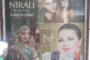 Nirali beauty parlour Vadodara image