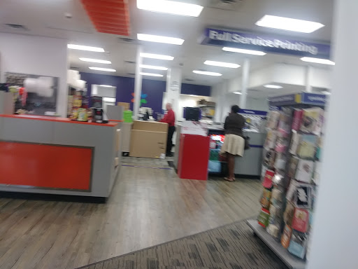 Print Shop «FedEx Office Print & Ship Center», reviews and photos, 18755 S Dixie Hwy Suite 57, Miami, FL 33157, USA